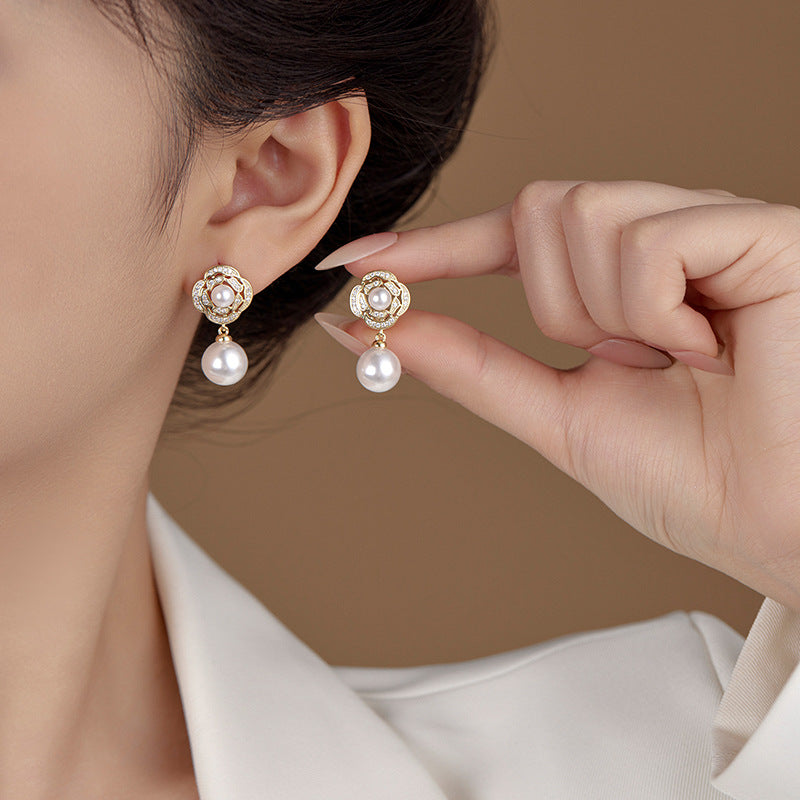 2025 Golden Pearl Rose Earrings: High-End, Personalized, Universal Style