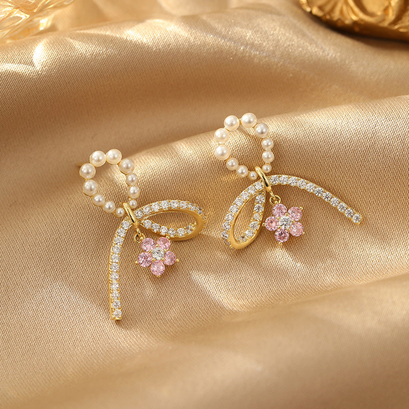 2025 Pearl Irregular Earrings: Light Luxury, Fashion Trend, Cold Style, Internet Celebrity