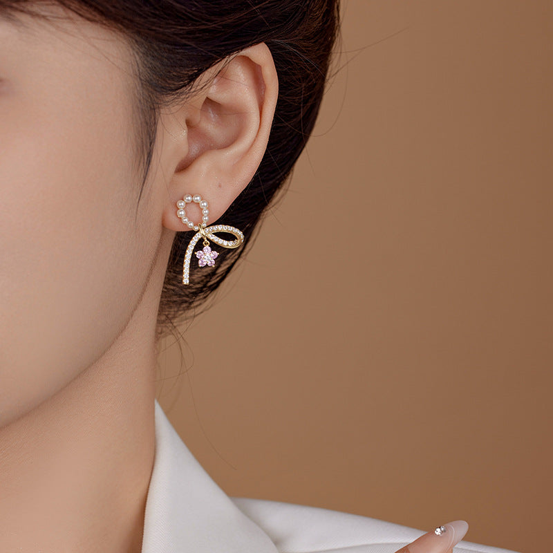 2025 Pearl Irregular Earrings: Light Luxury, Fashion Trend, Cold Style, Internet Celebrity