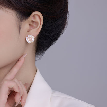 2025 Retro French Shell Flower Earrings: Small Fragrance Style, White Fritillary